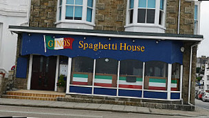 Gino's Spaghetti House outside