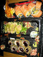 Zushi Sushi food