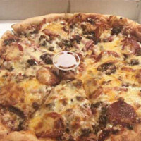 Barnwell Pizza And Grill food