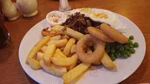The Crown At Wychbold food