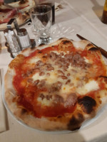 Pizzeria Neniga food