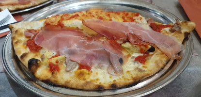 Pizzeria Tigelleria Da Alberto food