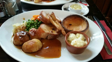 The Builders Arms food