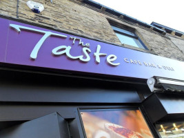 The Taste Cafe food