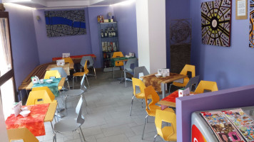 Cafe Igloo inside