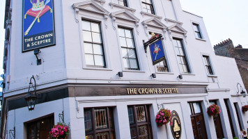 The Crown Sceptre outside