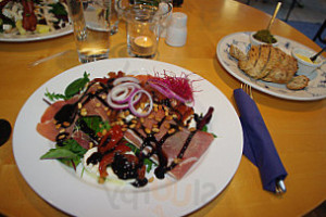 Café Ørnsø food