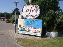 Cafe Strand outside