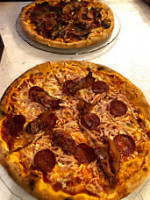 Møn Pizzaria food