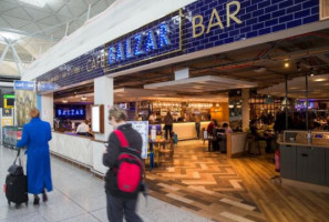 Cafe Balzar inside