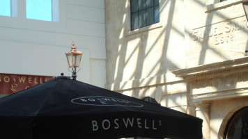 Boswells Cafe outside