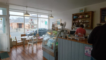 O'sheas Cafe inside