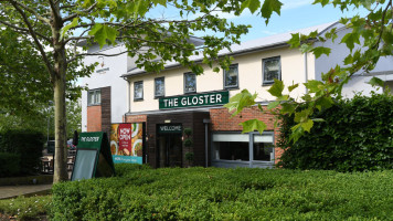 The Gloster Hungry Horse food