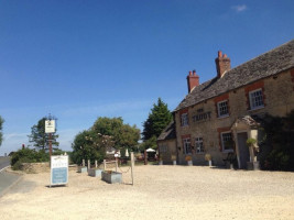 The Trout At Tadpole Bridge menu