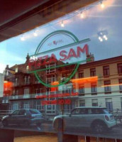 Pizza Sam Knokke-heist outside