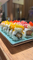 Minokichi Sushi food