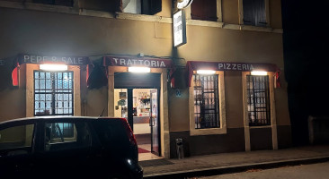 Trattopizzeria Barbablu outside