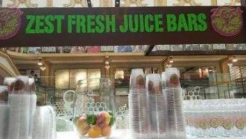 Fresh Zest Juice Bars food