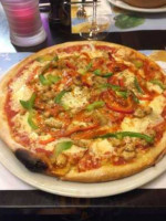 Pitta Pizza Millenium food