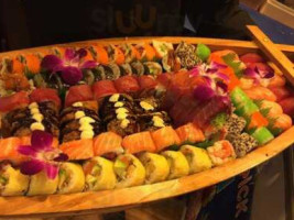 Sushi Beveren food