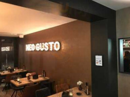 Neo Gusto food