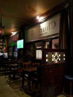 Churchill's The English Pub inside