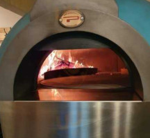 Pizzeria Pompei inside