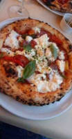 Pizzeria Via Napoli food