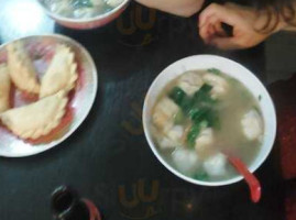 Zomsa Tibetan Street Food food
