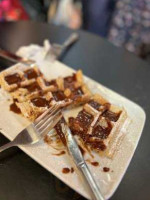 Maison Dandoy Tea Room Waffles food