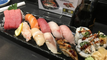 Sushi Show inside