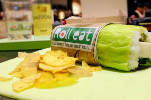 Roll Eat food