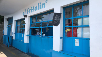 El Fritolin outside