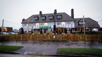 The Grace Arms outside