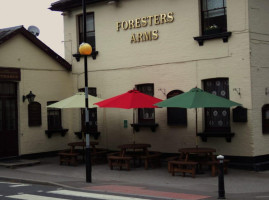 The Foresters Arms inside