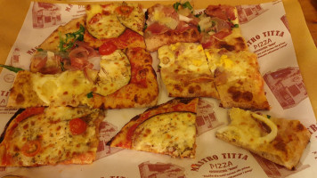 Mastro Titta Pizza food