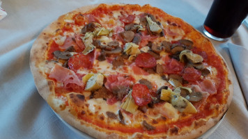Pizzeria Avvenire Da Gigi E Consy food