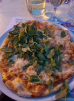 Pizzeria Portanizza food