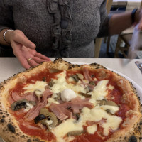Pizzeria Napoletana O'strit Concorezzo Semplificata food
