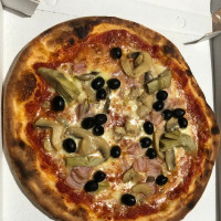 Pizzeria Il Portico food