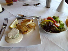 The Golden Lion Inn Lakeside food