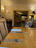 The Ilchester Arms food