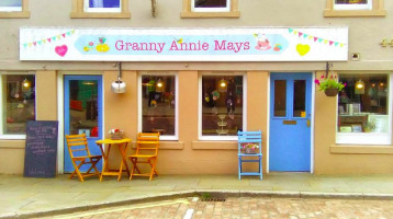 Granny Annie Mays inside