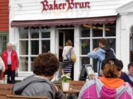 Baker Brun food