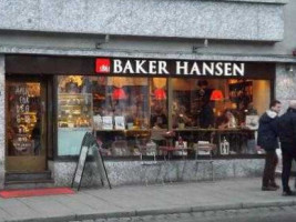 Baker Hansen outside