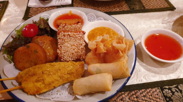 Orathai food