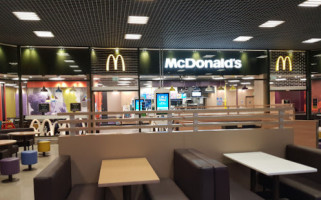 Mcdonald's Restaurants inside