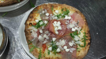 Pizza Bollicine food