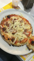 Pizzeria F.lli Salsiera food