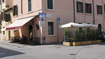 Osteria San Zeneto outside